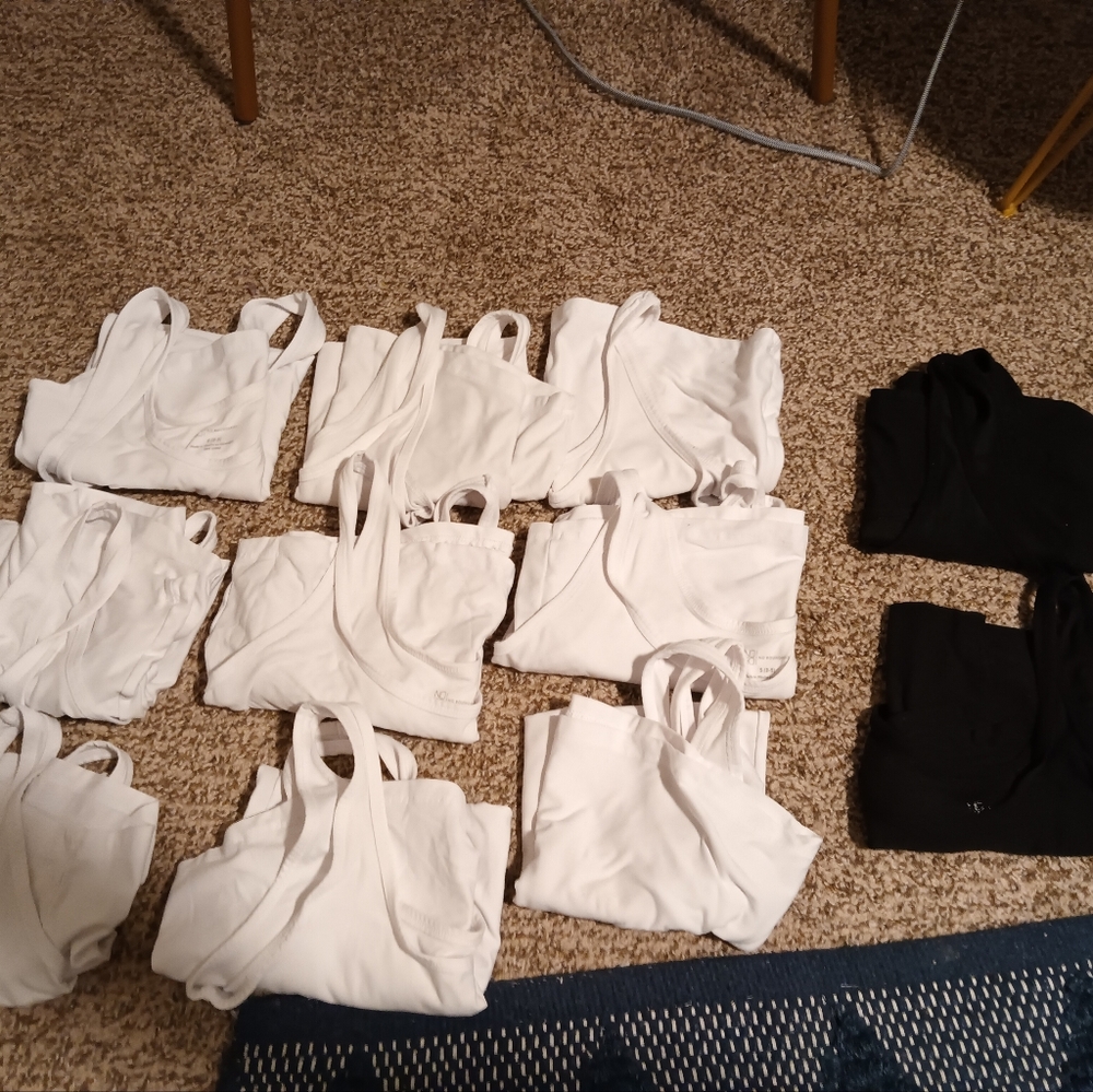 Tank tops-